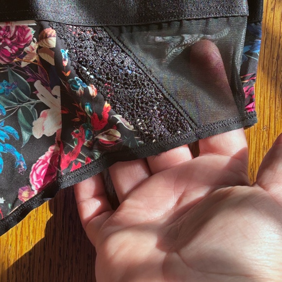 NWT Torrid 6 Curve Second Skin mid-rise thong panty, Torrid size 6. - Picture 5 of 7